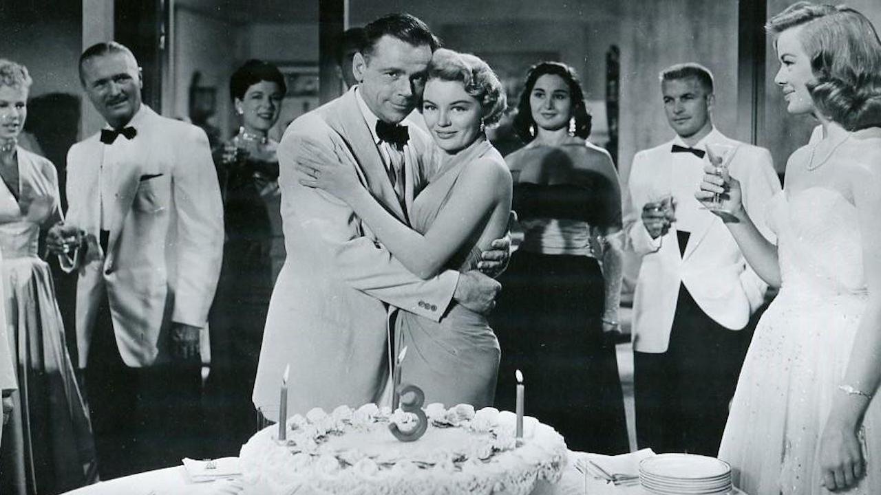 Mia moglie è di leva