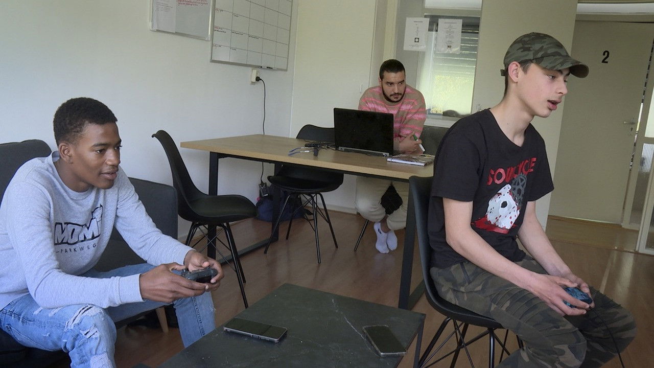 Jongens zonder thuis