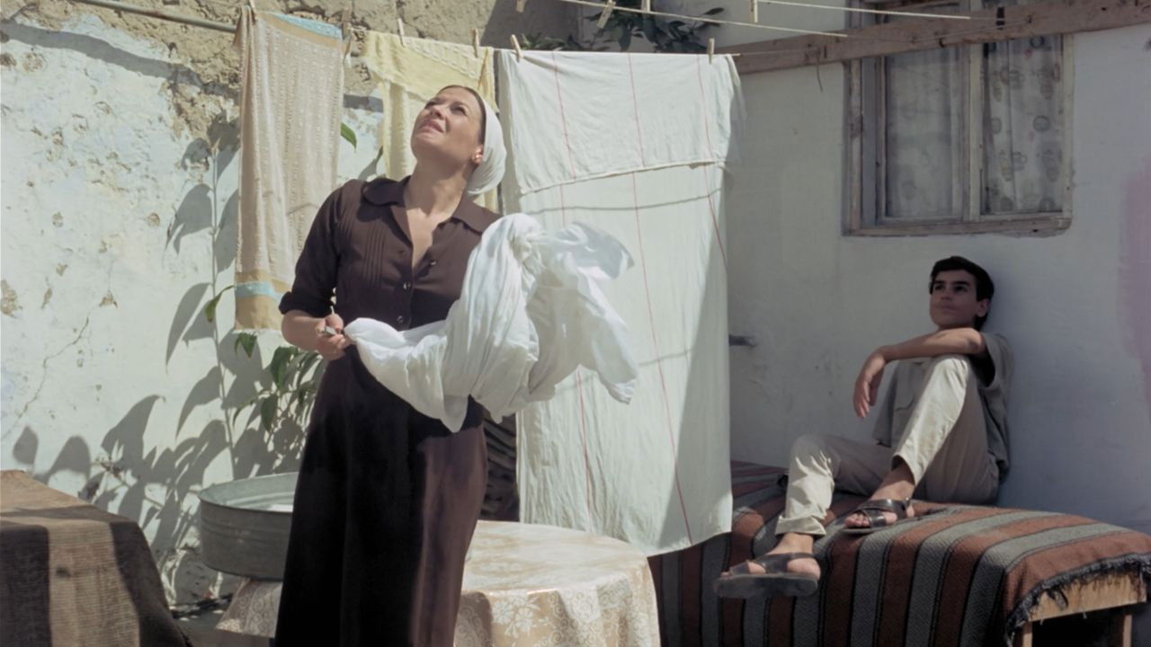 הבית ברחוב שלוש