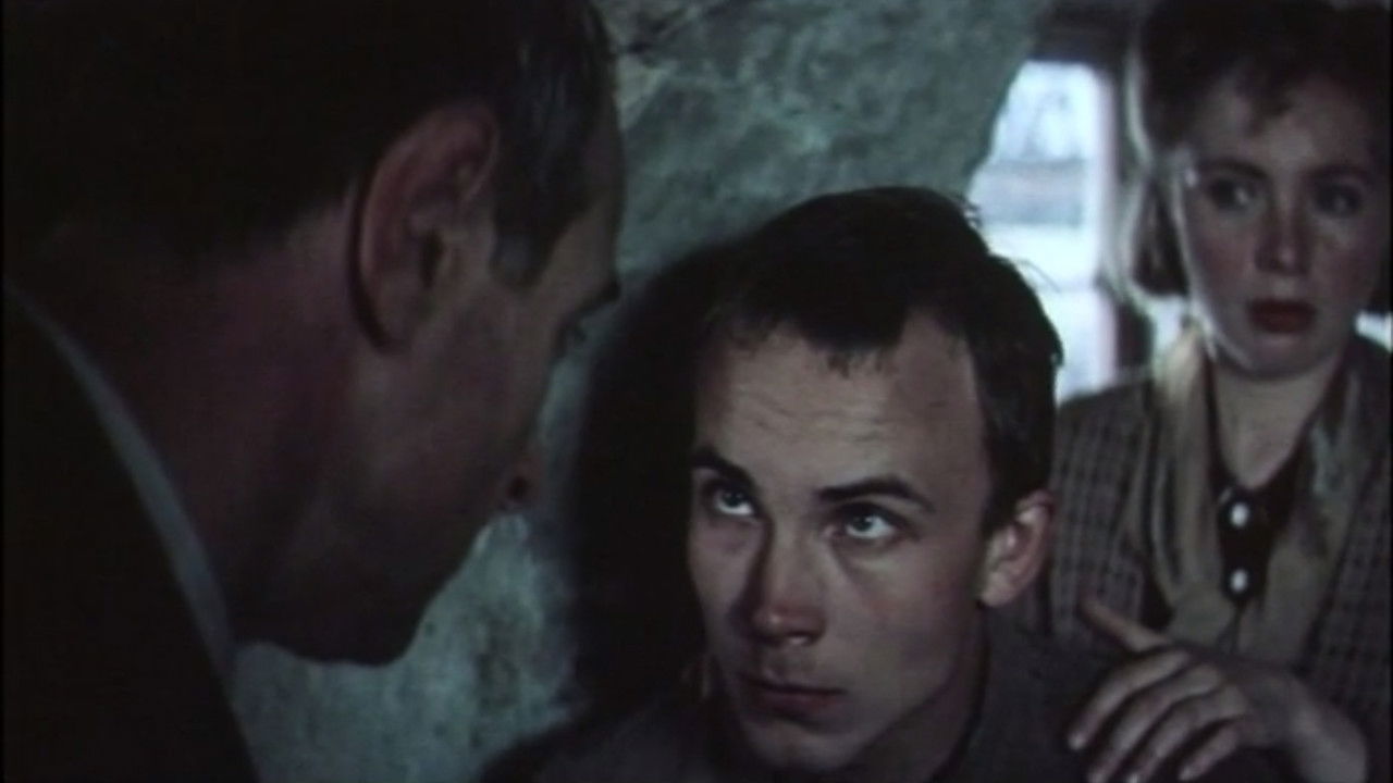 Наградить (посмертно)