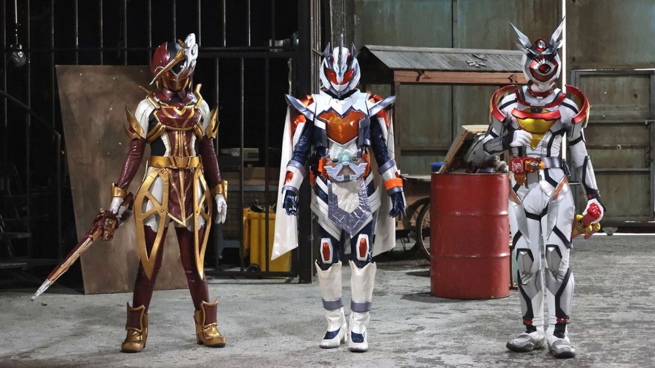 仮面ライダーマジェード withガールズリミックス