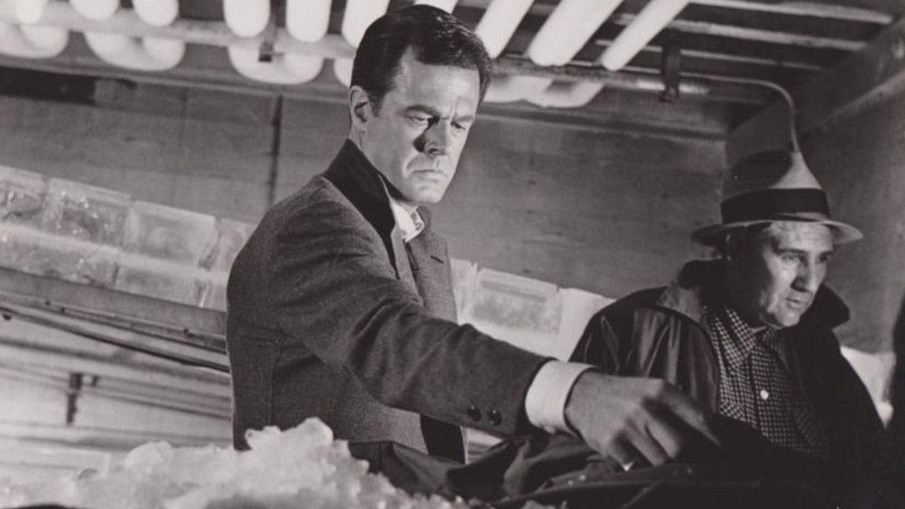 All'ombra del ricatto