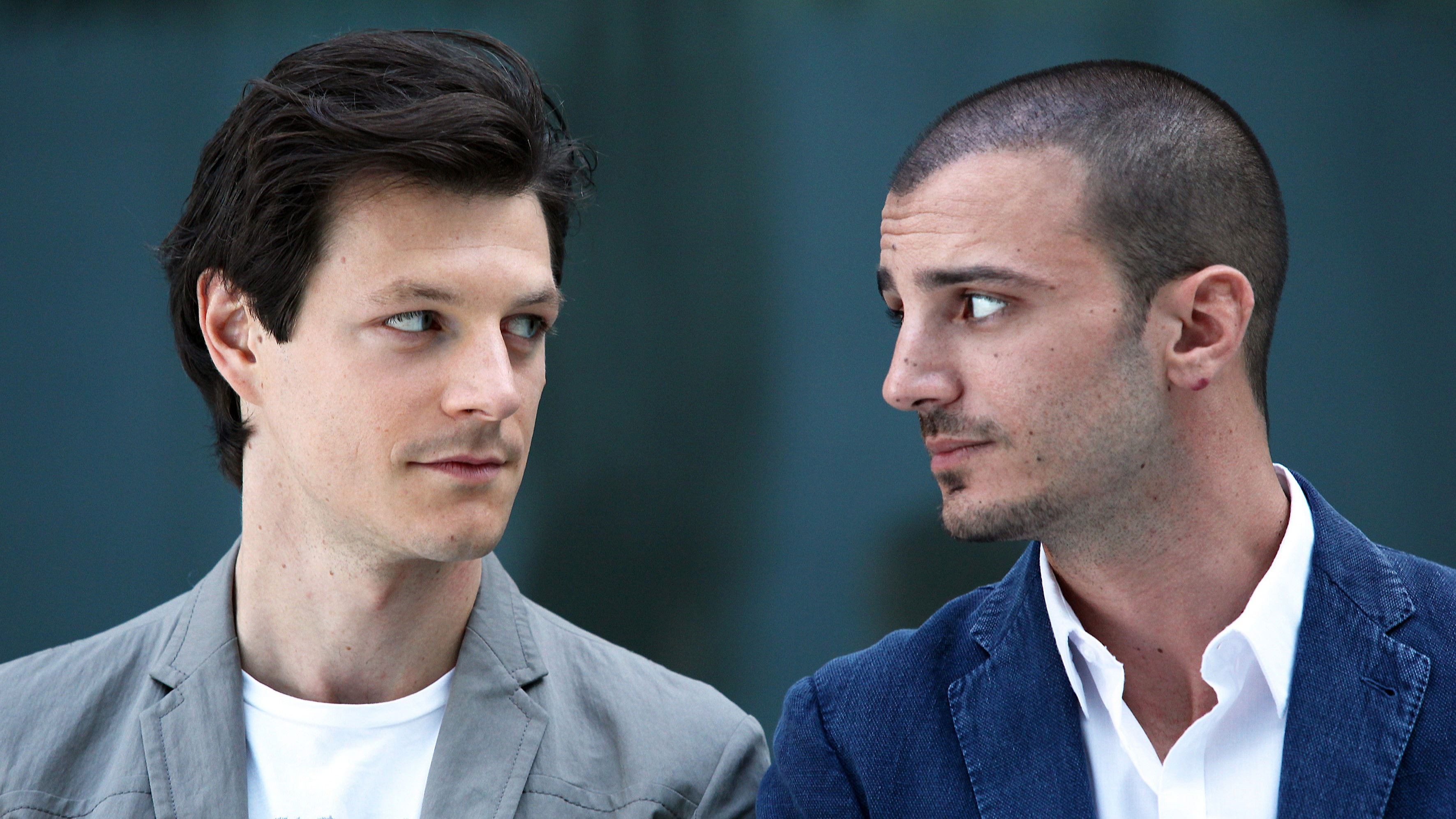 Outing - Fidanzati per sbaglio