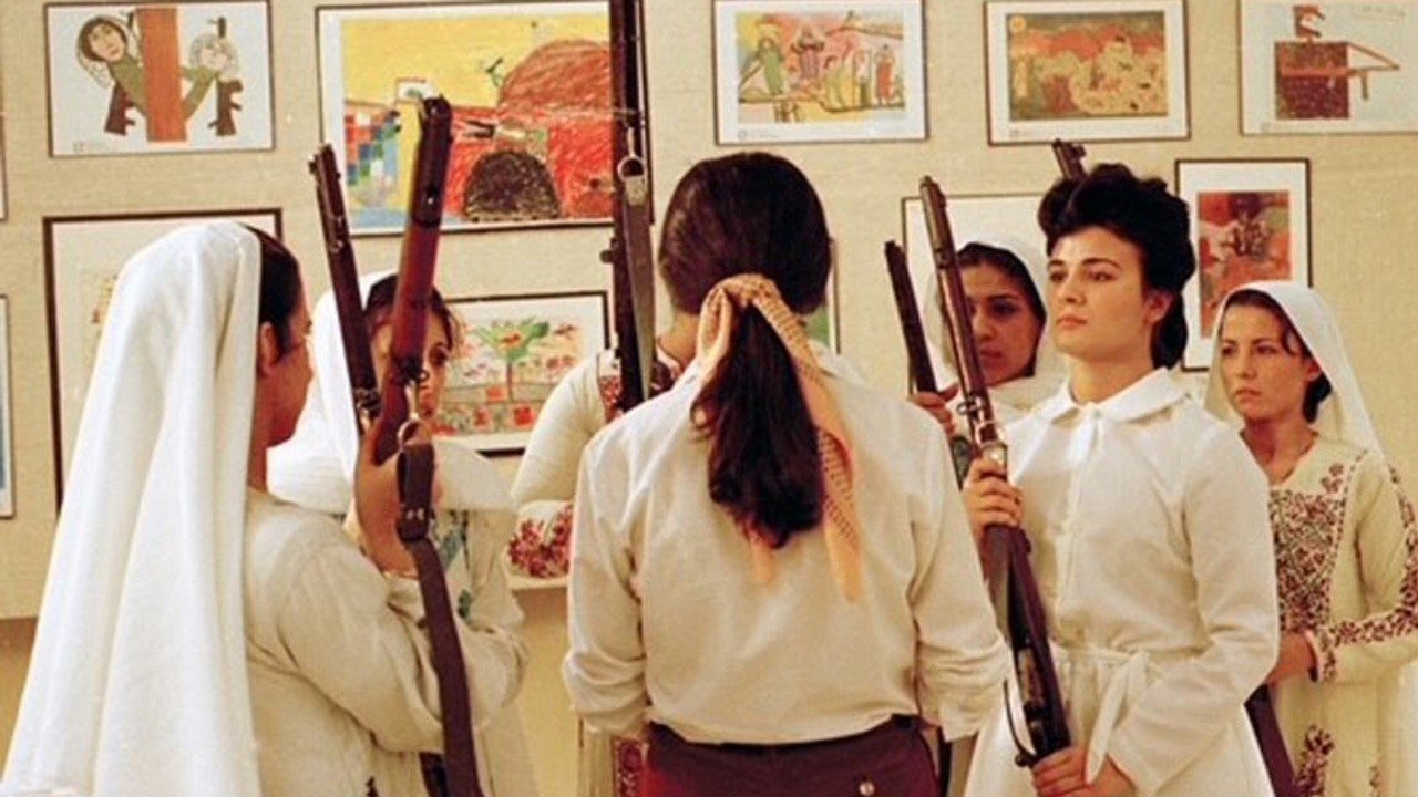 ليلى و الذئاب