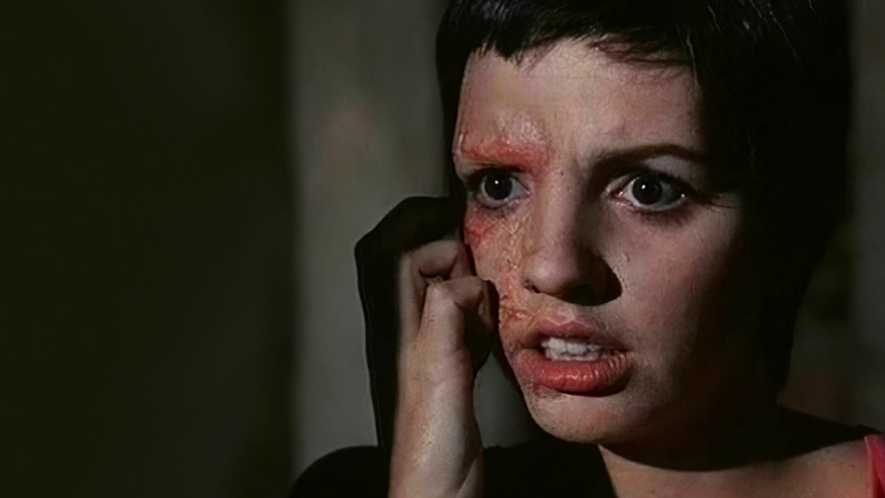 Dimmi che mi ami, Junie Moon