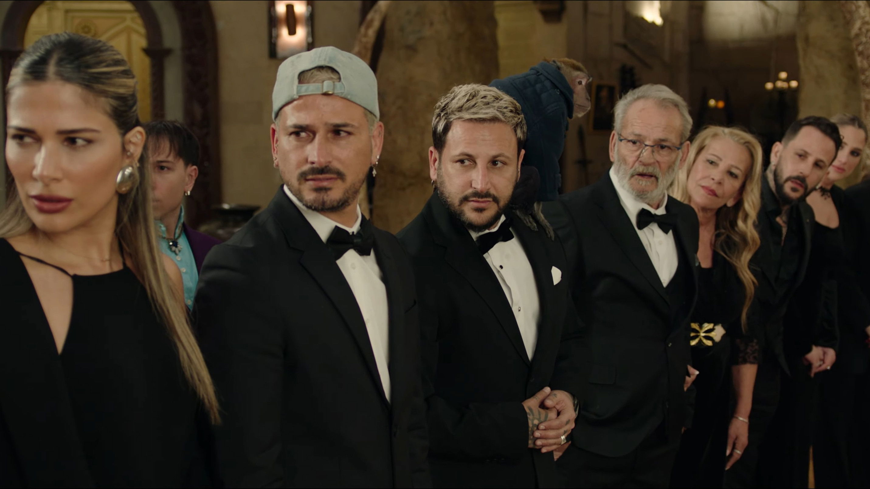 בוזגלוס - הקרב על הירושה