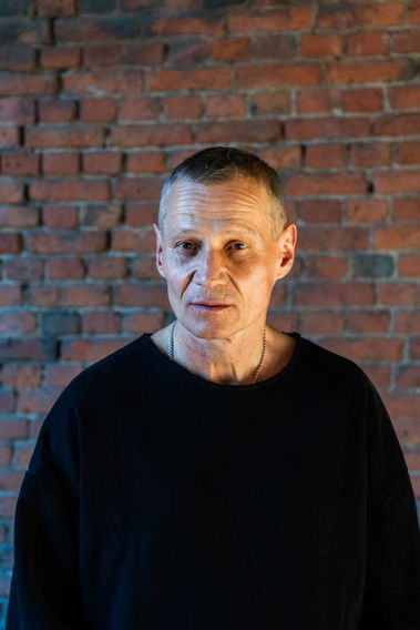 Олег Мельник