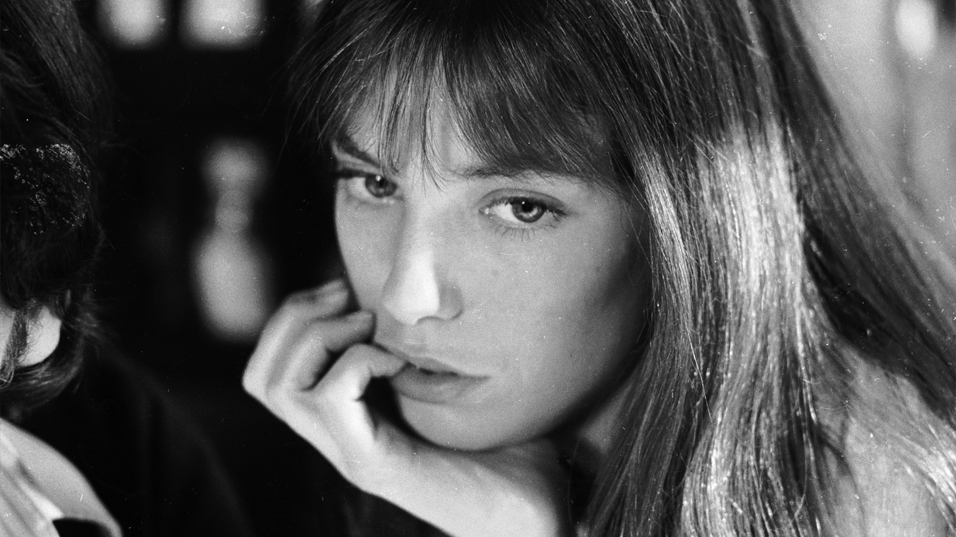 Un letto in società